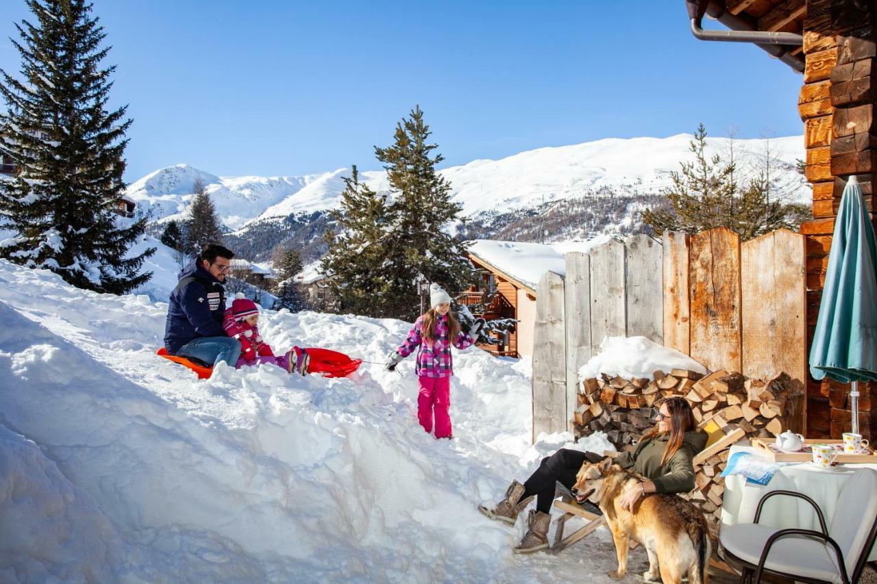 Park Chalet Village Livigno Extérieur photo